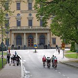 podjazd pod biblioteke